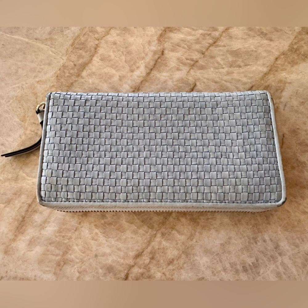 COLE HAAN light blue woven wallet